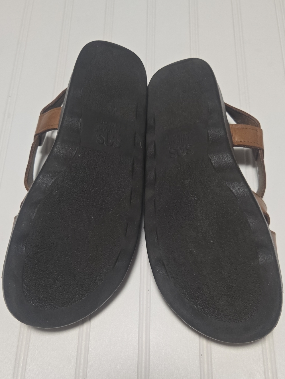 SAS Huggy Cross Strap  Sandals / Size 9 - Picture 3 of 6